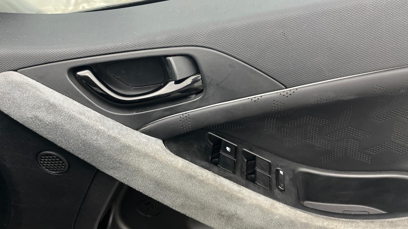 2021 Tata NEXON XZ PLUS (O) PETROL DARK EDITION, Petrol, Manual, 73,349 km, Driver Side Door Panels Control