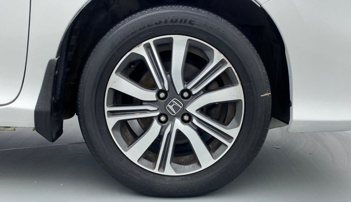 2019 Honda City V MT PETROL, Petrol, Manual, 45,082 km, Right Front Wheel