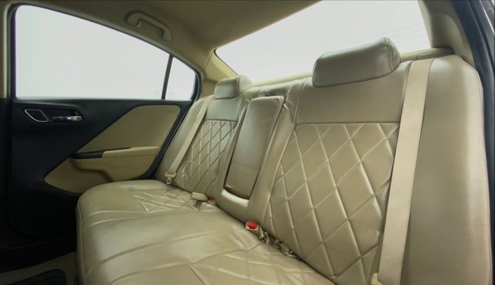 2019 Honda City V MT PETROL, Petrol, Manual, 45,082 km, Right Side Rear Door Cabin