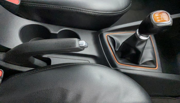 2016 Hyundai i20 Active 1.2 SX, Petrol, Manual, 78,940 km, Gear Lever