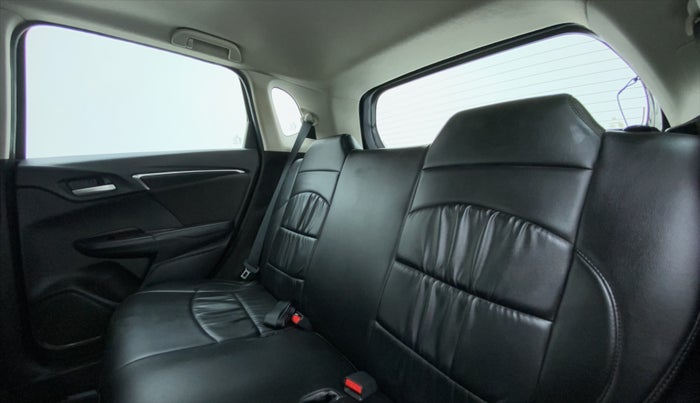 2021 Honda WR-V 1.2 i-VTEC VX MT, Petrol, Manual, 22,828 km, Right Side Rear Door Cabin