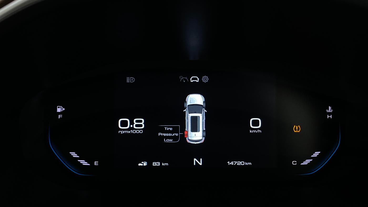 2025 MG HECTOR PLUS SAVVY PRO 1.5 TURBO CVT 7 STR, Petrol, Automatic, 14,716 km, Odometer Image