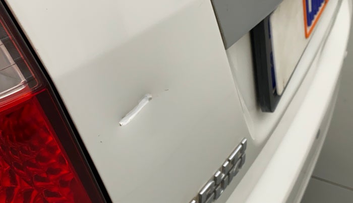 2015 Maruti Wagon R 1.0 LXI CNG, CNG, Manual, 91,823 km, Dicky (Boot door) - Slightly dented