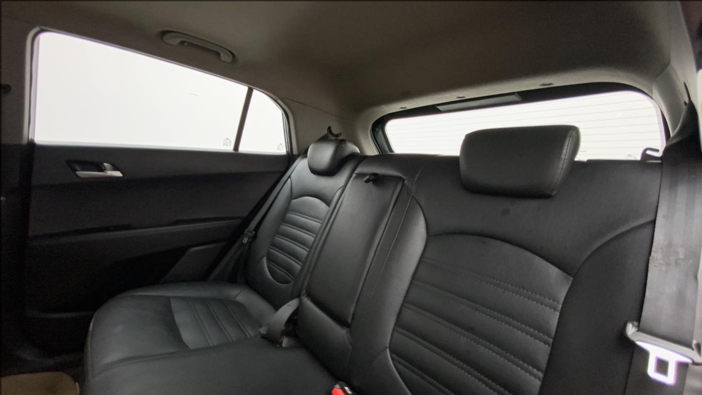 2019 Hyundai Creta SX AT 1.6 DIESEL, Diesel, Automatic, 94,329 km, Right Side Rear Door Cabin