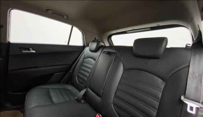 2019 Hyundai Creta SX AT 1.6 DIESEL, Diesel, Automatic, 94,329 km, Right Side Rear Door Cabin