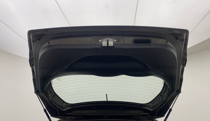 2019 Honda WR-V 1.2 i-VTEC VX MT, Petrol, Manual, 35,696 km, Boot Door Open