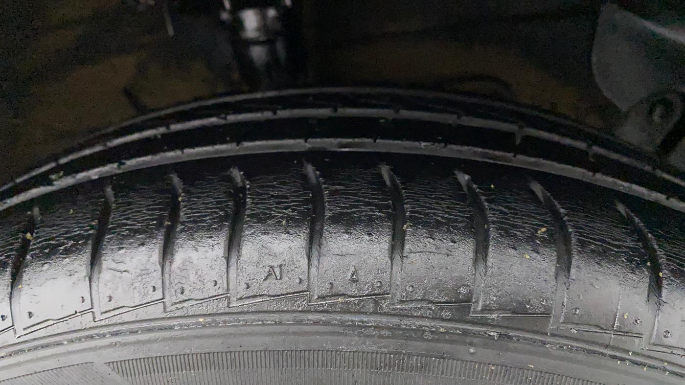 2019 Hyundai NEW SANTRO SPORTZ AMT, Petrol, Automatic, 40,930 km, Right Front Tyre Tread