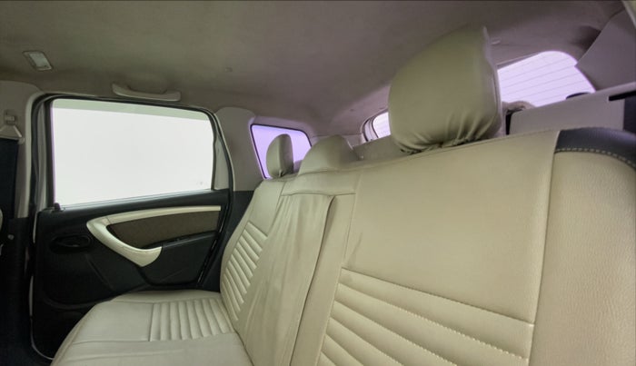 2012 Renault Duster 85 PS RXL DIESEL, Diesel, Manual, 68,555 km, Right Side Rear Door Cabin