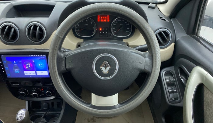 2012 Renault Duster 85 PS RXL DIESEL, Diesel, Manual, 68,555 km, Steering Wheel Close Up