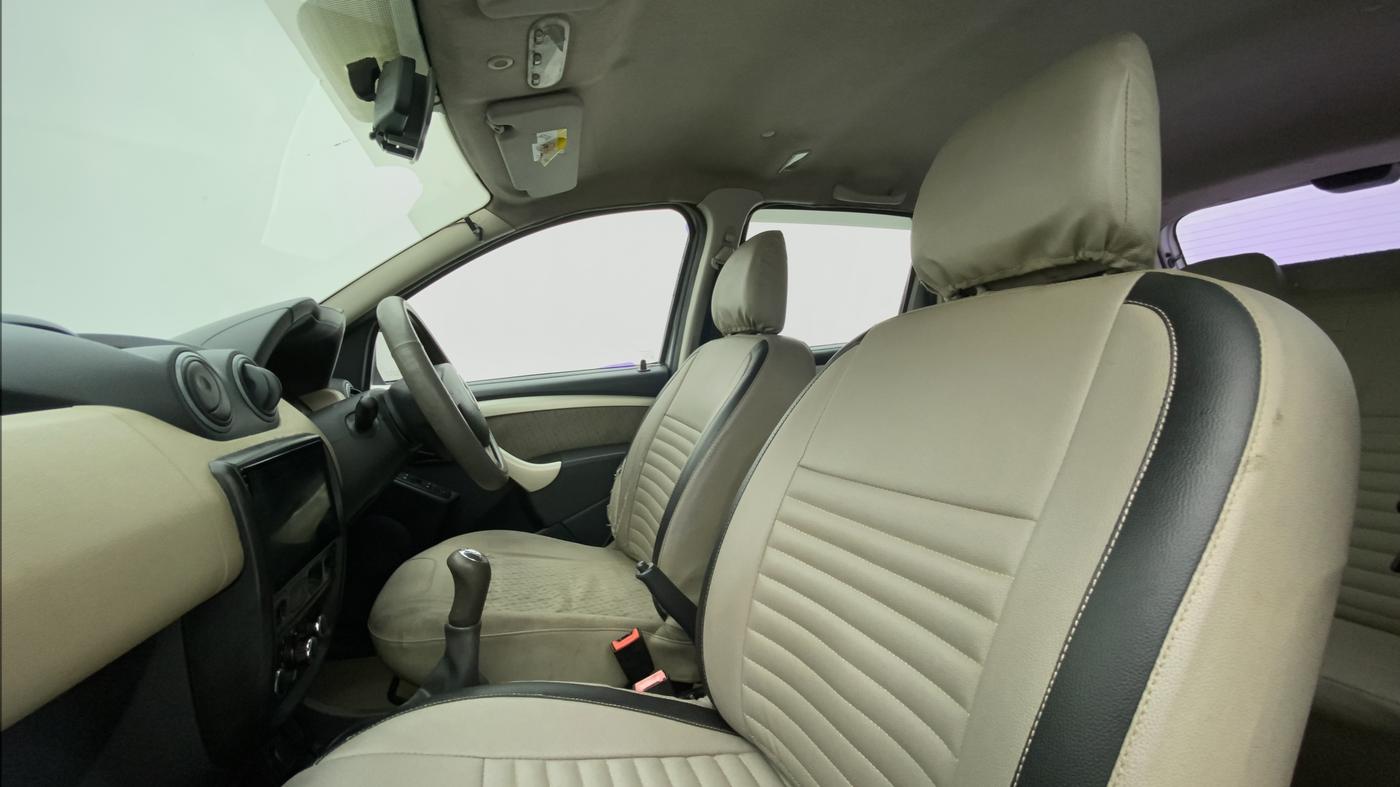 2012 Renault Duster 85 PS RXL DIESEL, Diesel, Manual, 68,555 km, Right Side Front Door Cabin