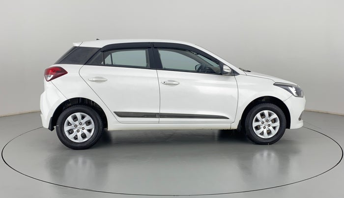 2015 Hyundai Elite i20 SPORTZ 1.2, Petrol, Manual, 62,192 km, Right Side View