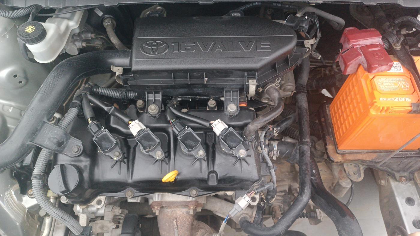 2015 Toyota Etios Liva G, Petrol, Manual, 83,141 km, Engine View
