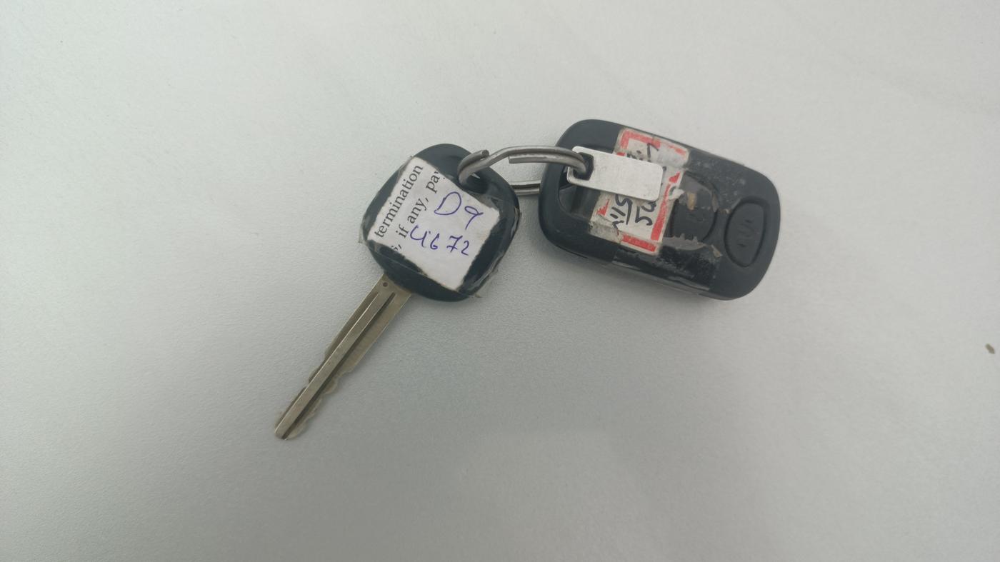 2015 Toyota Etios Liva G, Petrol, Manual, 83,141 km, Key Close Up