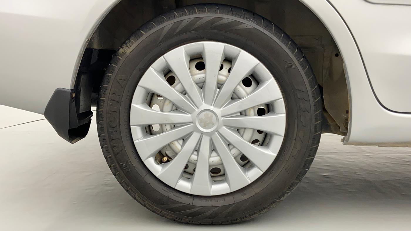 2014 Honda Amaze 1.2 EXMT I VTEC, Petrol, Manual, 58,440 km, Right Rear Wheel