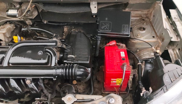 2019 Renault Kwid RXT 1.0 (O), Petrol, Manual, 89,702 km, Engine View - Left