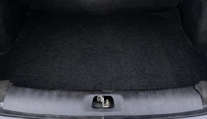 2013 Maruti Swift Dzire ZXI 1.2 BS IV, Petrol, Manual, 77,458 km, Boot Inside