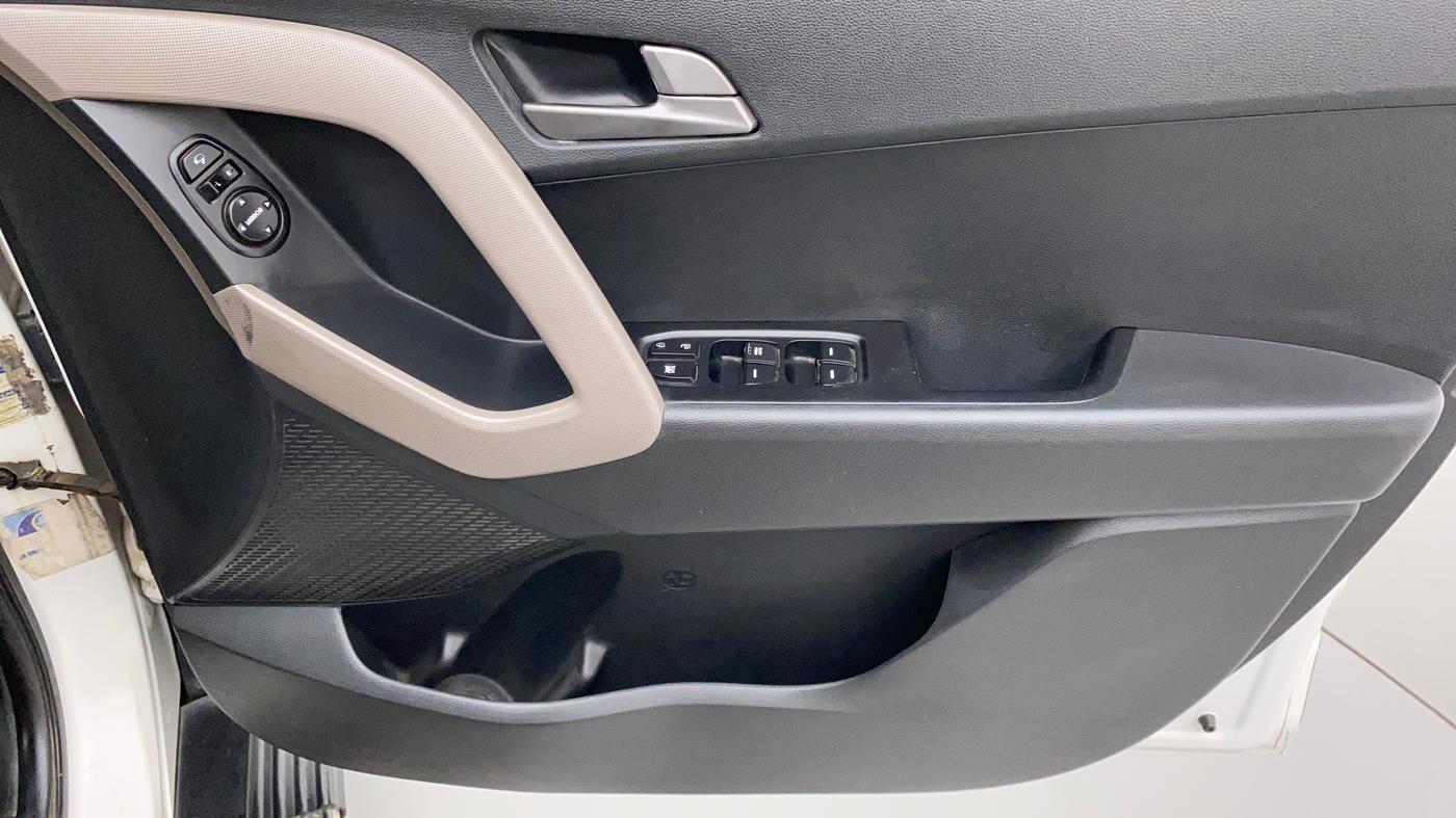 2018 Hyundai Creta SX PLUS AT 1.6 DIESEL, Diesel, Automatic, 97,681 km, Driver Side Door Panels Control