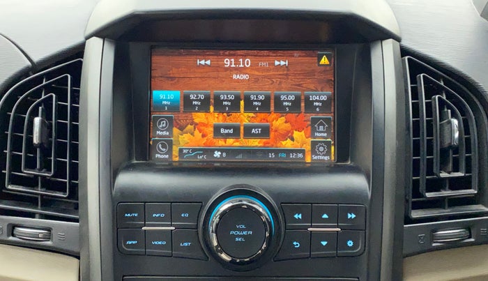 2016 Mahindra XUV500 W10, Diesel, Manual, 42,916 km, Infotainment System