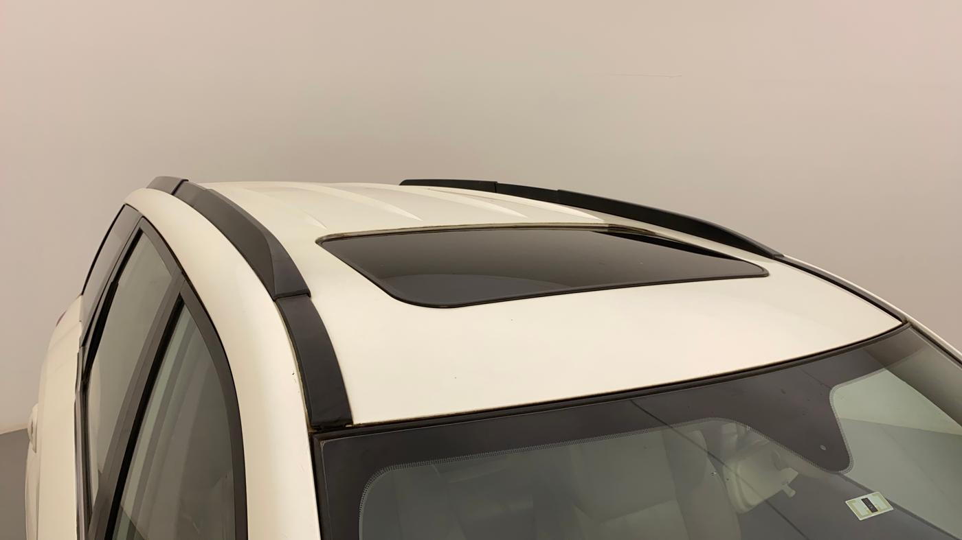 2016 Mahindra XUV500 W10, Diesel, Manual, 42,916 km, Roof