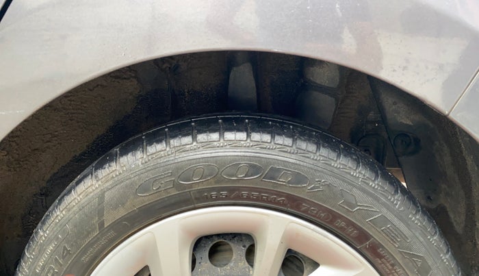 2019 Hyundai Grand i10 SPORTZ 1.2 KAPPA VTVT, Petrol, Manual, 40,088 km, Left Rear Tyre Tread