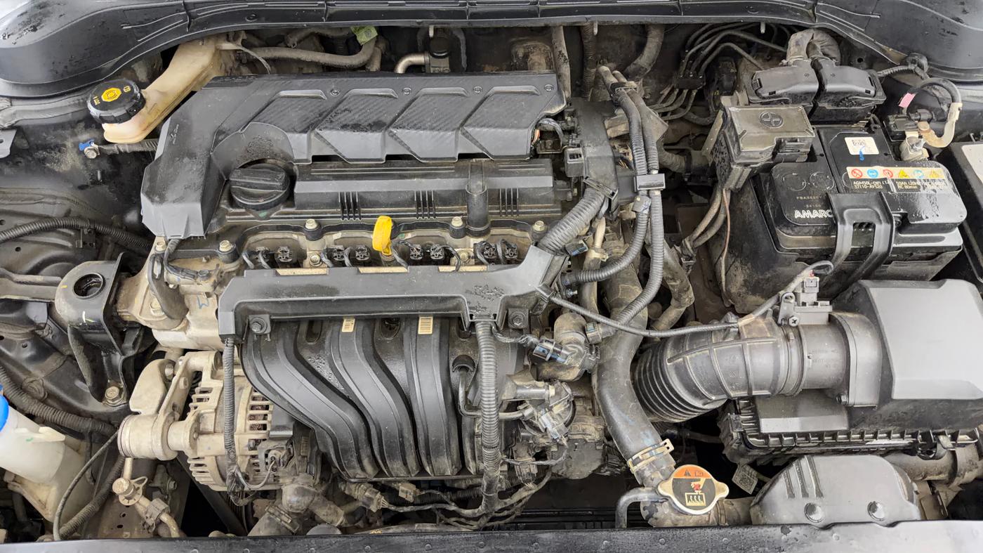 2025 Hyundai Verna SX 1.5 l MPI, Petrol, Manual, 30,747 km, Engine View