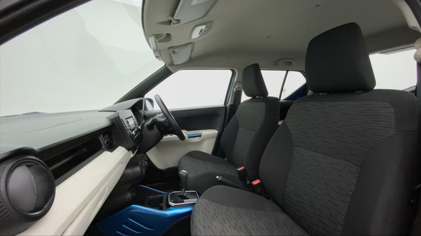 2017 Maruti IGNIS DELTA 1.2 AMT, Petrol, Automatic, 28,135 km, Right Side Front Door Cabin