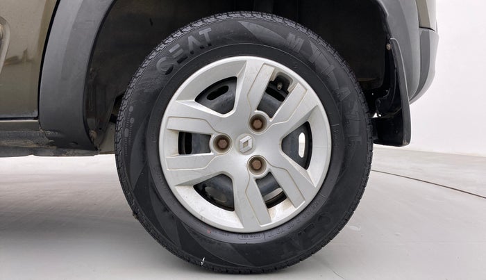 2017 Renault Kwid 1.0 RXT Opt, Petrol, Manual, 42,566 km, Left Rear Wheel