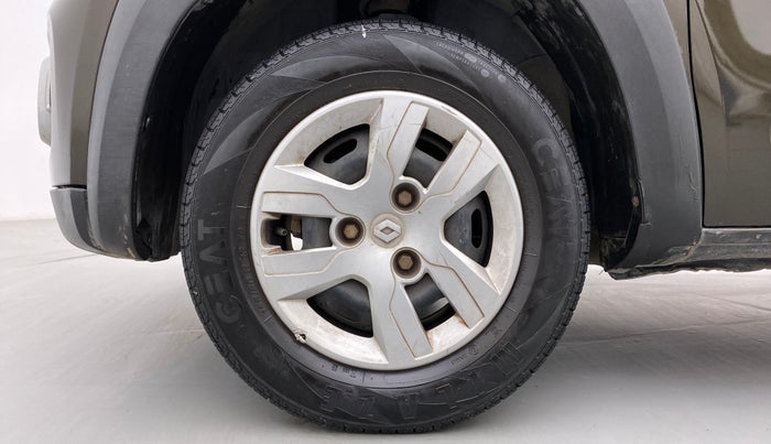 2017 Renault Kwid 1.0 RXT Opt, Petrol, Manual, 42,566 km, Left Front Wheel