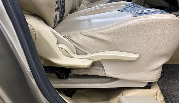 2021 Maruti Dzire VXI AMT, Petrol, Automatic, 72,600 km, Driver Side Adjustment Panel