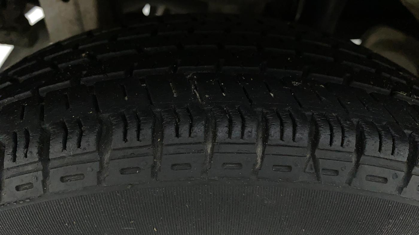 2018 Maruti Alto K10 VXI (O) AMT, Petrol, Automatic, 26,787 km, Right Rear Tyre Tread