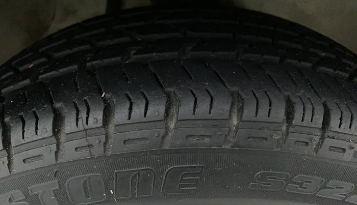 2018 Maruti Alto K10 VXI (O) AMT, Petrol, Automatic, 26,787 km, Right Front Tyre Tread