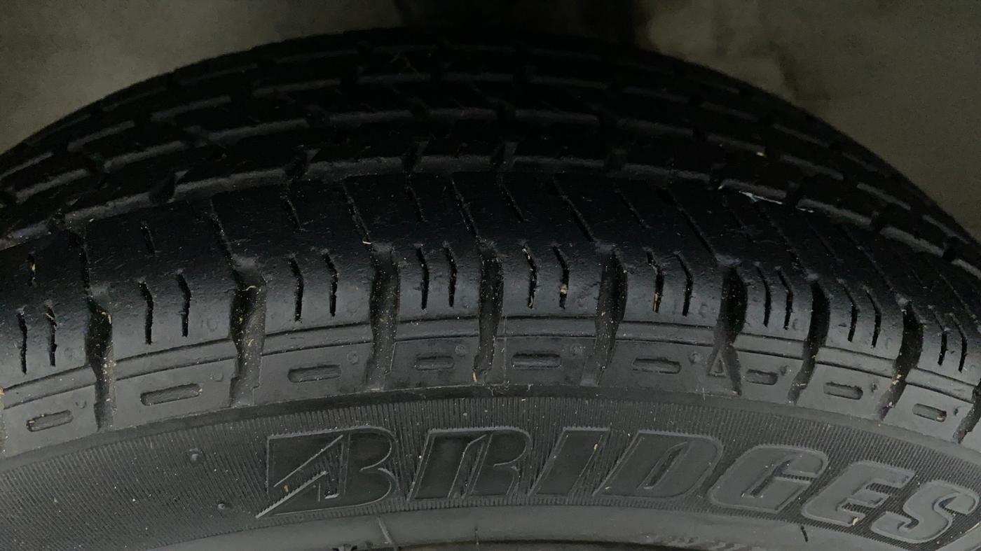 2018 Maruti Alto K10 VXI (O) AMT, Petrol, Automatic, 26,787 km, Left Front Tyre Tread