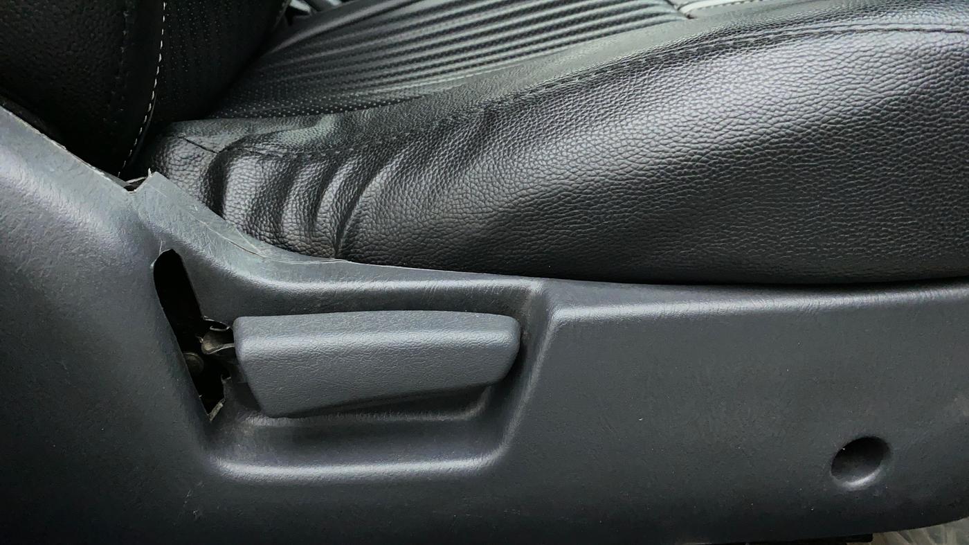 2018 Maruti Alto K10 VXI (O) AMT, Petrol, Automatic, 26,787 km, Driver Side Adjustment Panel