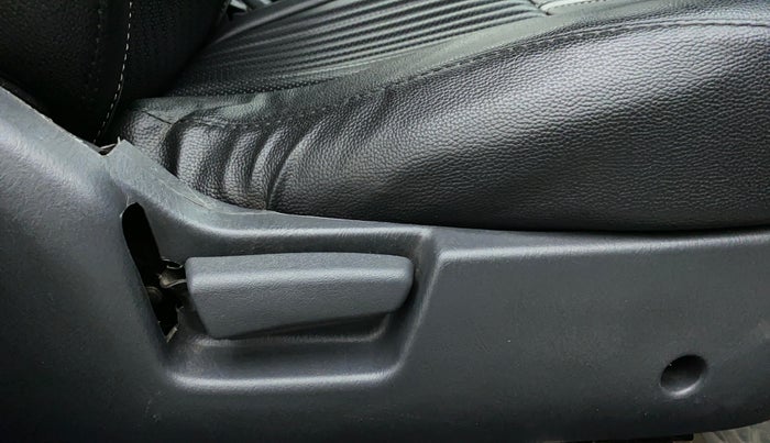 2018 Maruti Alto K10 VXI (O) AMT, Petrol, Automatic, 26,787 km, Driver Side Adjustment Panel