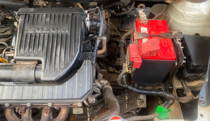 2015 Maruti Swift LXI, Petrol, Manual, 1,13,654 km, Engine View - Left