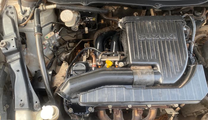 2015 Maruti Swift LXI, Petrol, Manual, 1,13,654 km, Engine View - Right