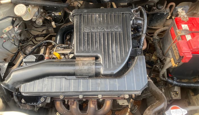 2015 Maruti Swift LXI, Petrol, Manual, 1,13,654 km, Engine View