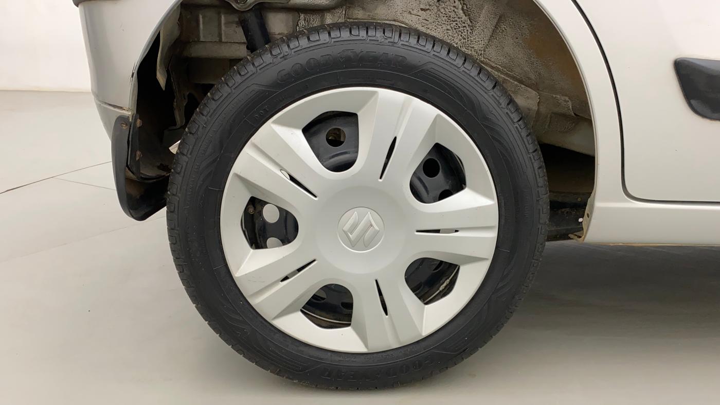 2013 Maruti Wagon R 1.0 VXI, Petrol, Manual, 40,320 km, Right Rear Wheel