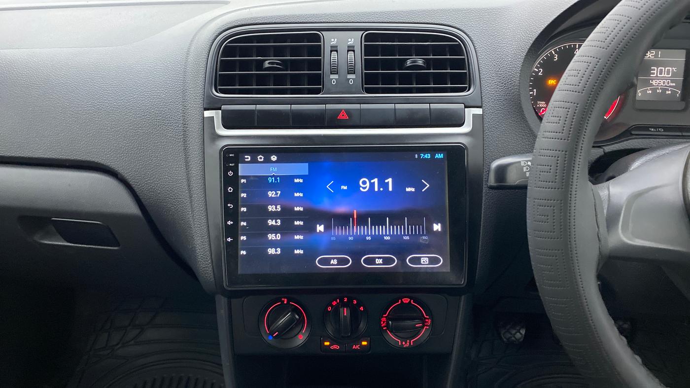 2019 Volkswagen Polo TRENDLINE 1.0L, Petrol, Manual, 49,049 km, Air Conditioner