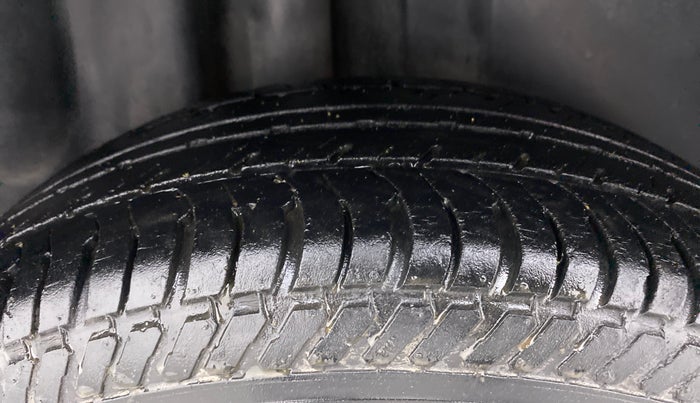2019 Volkswagen Polo TRENDLINE 1.0L, Petrol, Manual, 49,049 km, Right Rear Tyre Tread