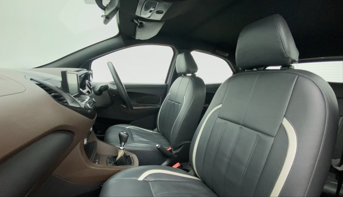 2018 Ford FREESTYLE TITANIUM 1.5 DIESEL, Diesel, Manual, 1,12,544 km, Right Side Front Door Cabin