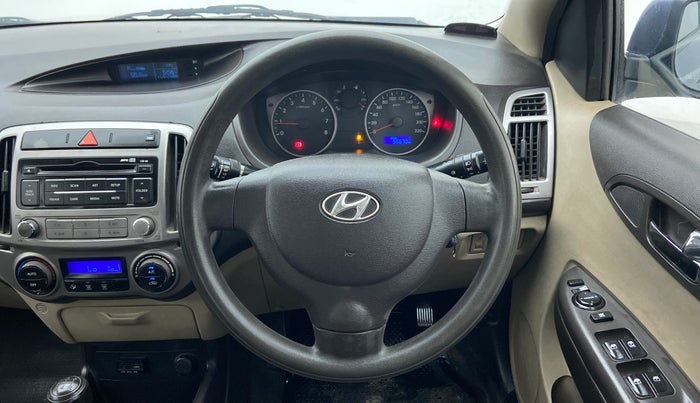 2012 Hyundai i20 MAGNA O 1.2, Petrol, Manual, 56,937 km, Steering Wheel Close Up
