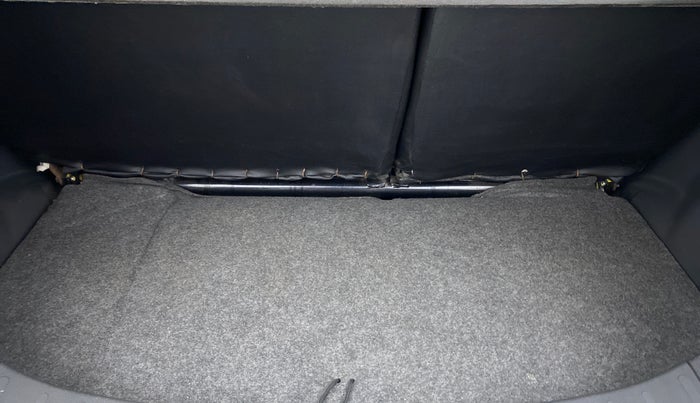 2012 Maruti Wagon R 1.0 VXI, Petrol, Manual, 13,665 km, Boot Inside