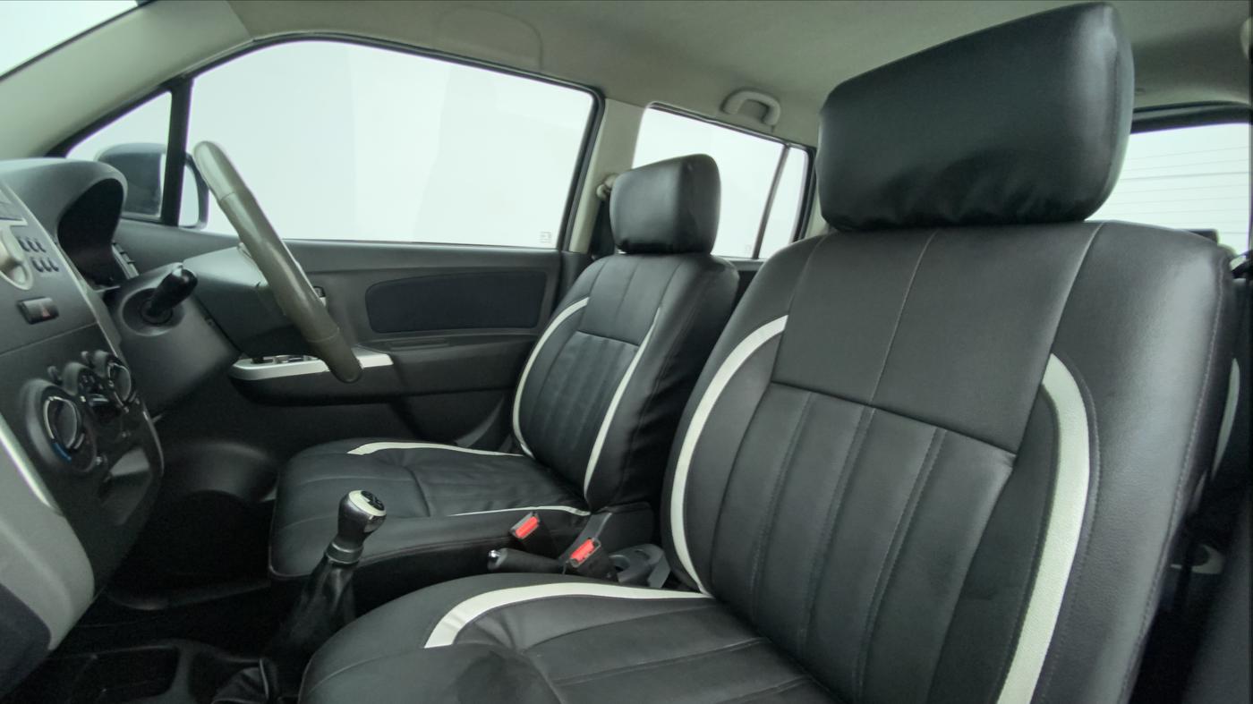2012 Maruti Wagon R 1.0 VXI, Petrol, Manual, 13,665 km, Right Side Front Door Cabin