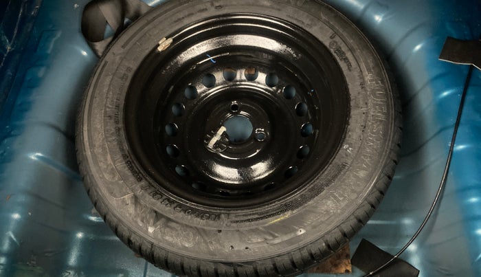 2019 Renault Kwid RXT 1.0 (O), Petrol, Manual, 39,947 km, Spare Tyre