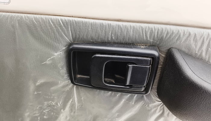 2022 Mahindra Bolero B4, Diesel, Manual, 54,380 km, Driver Side Door Panels Control