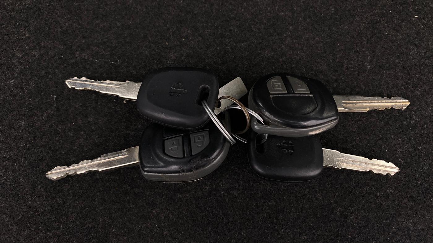2014 Maruti Wagon R 1.0 VXI, Petrol, Manual, 16,126 km, Key Close Up
