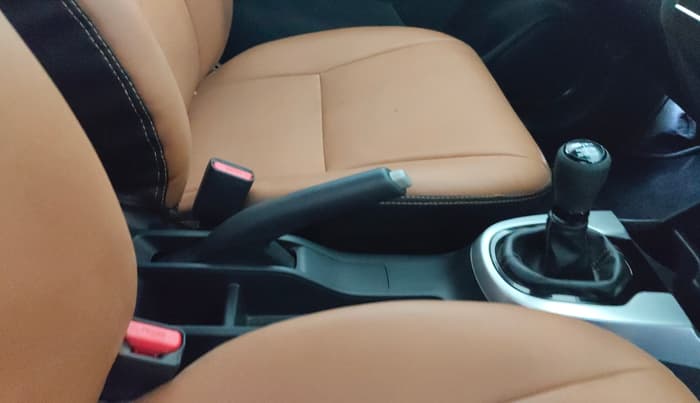 2022 Honda WR-V 1.2L I-VTEC SV MT, Petrol, Manual, 44,207 km, Gear Lever