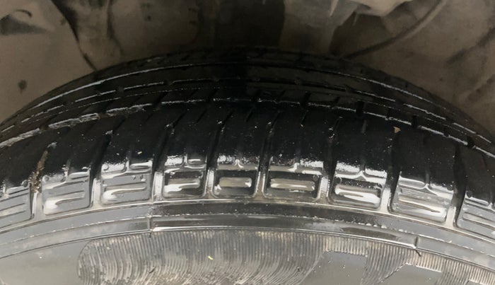 2016 Hyundai Creta SX PLUS 1.6 PETROL, Petrol, Manual, 59,448 km, Left Front Tyre Tread