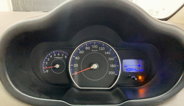 2014 Hyundai i10 SPORTZ 1.1, Petrol, Manual, 40,814 km, Odometer Image